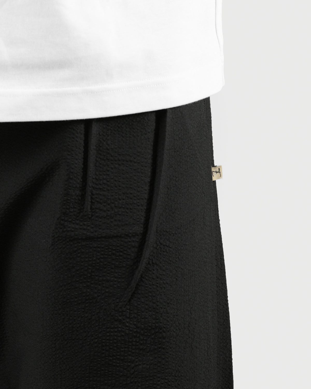 The Lowr - Men's Black Bubble Crush Jogger Trousers - Drawstring Relaxed Fit Casual Pants